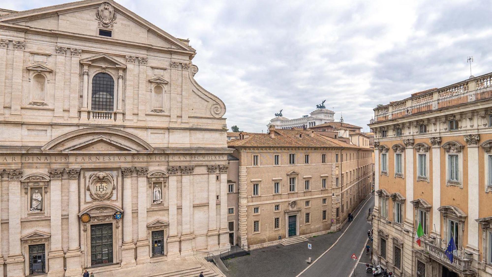 Piazza Venezia Charming Apartments With View Roma Exterior foto